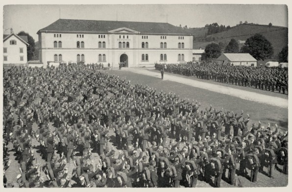 1. August 1914, Mobilmachung auf dem Zeughausplatz