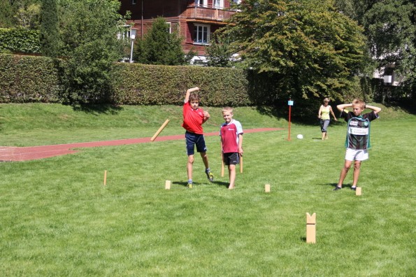 Sporttag Mittelstufe in Niederteufen 2015 (16)