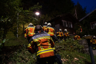 Das steile Areal hat Vor- und Nachteile. Es bildet eine Art «Arena» mit guter Übersicht. Der Auf- und Abstieg geht aber in die Beine.