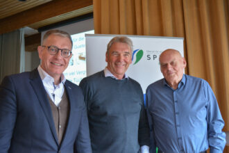 Sie verabschiedeten sich von der Spitex Rotbachtal: (von links) Marco Sütterle, Gemeinderat Teufen, Präsident Andy Winkler und Aktuar Walter Zähner (beide aus Gais).