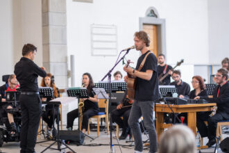 Der St. Galler Singer-Songwriter Max Berend ...