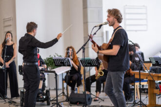 Im heutigen «anKlang»-Gottesdienstspielten das «Tabula Musica Orchestra» mit Max Berend